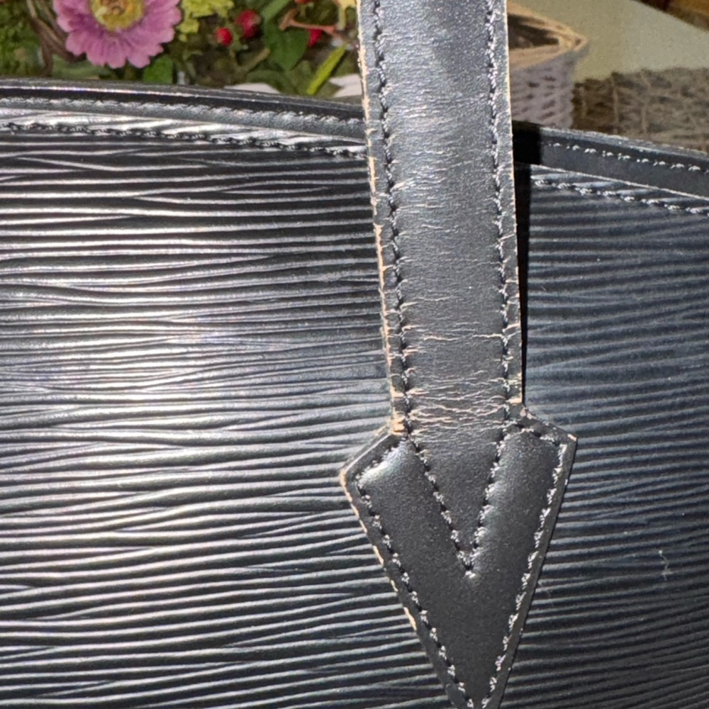 Louis Vuitton Black Epi Saint Jacques Tote Bag - Picture 12 of 16